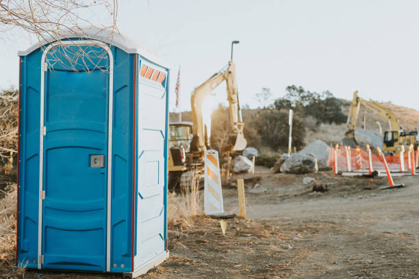 Best Porta potty delivery and setup  in Ainaloa, HI